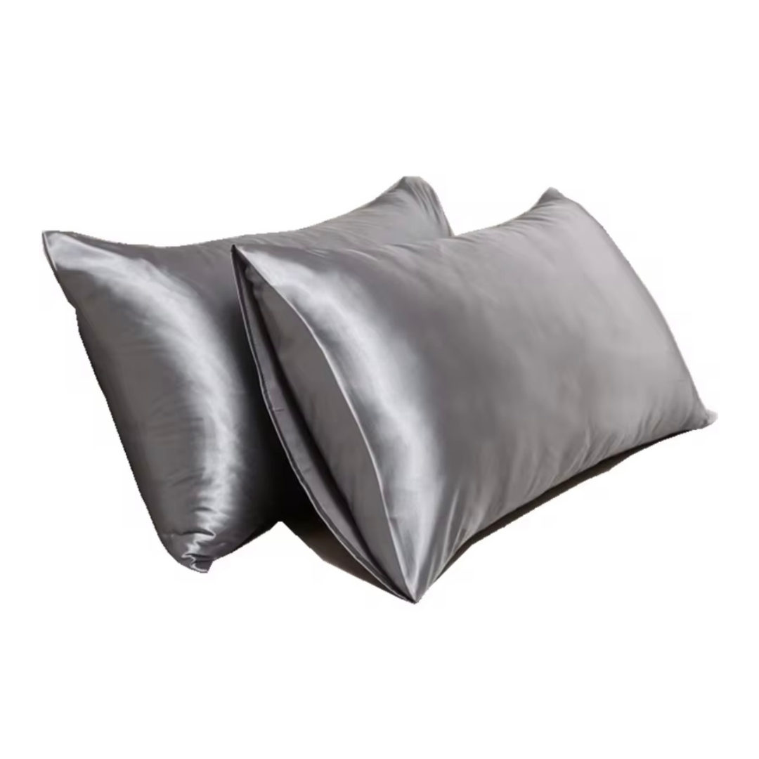 Luxurious mulberry silk pillow covers with smooth, soft texture – gentle on skin and hair, perfect for a restful night’s sleep.