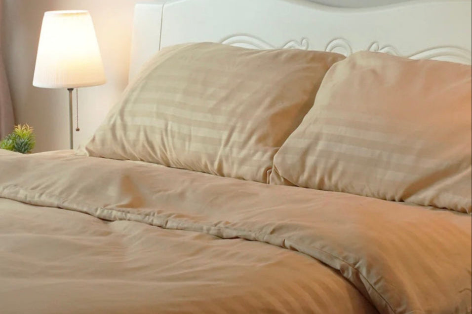 cotton striped brown duvet set, one duvet cover, two pillowcases, available in sizes twin, double, queen, king, and California King